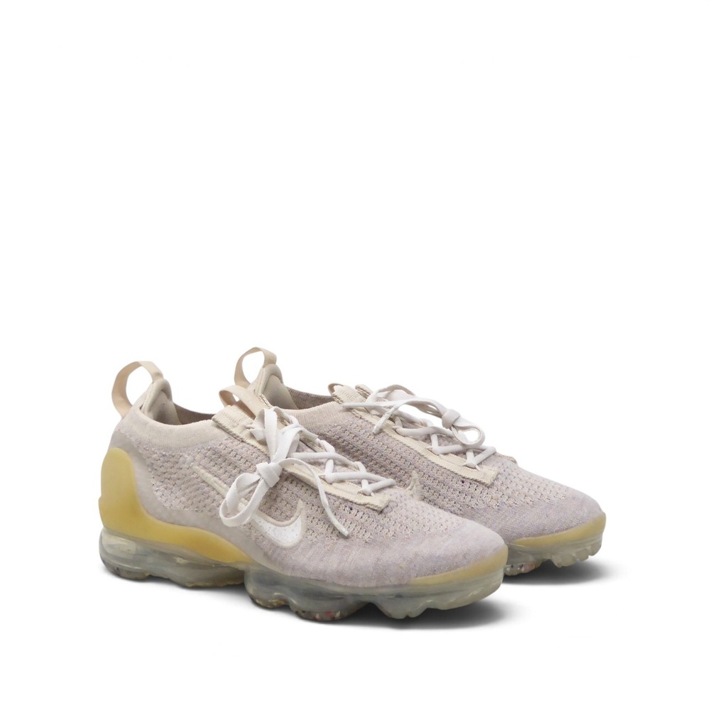 Nike Women Running Shoes Beige Vapormax 2021 Flyknit Oatmeal DC9454-101 Size 7